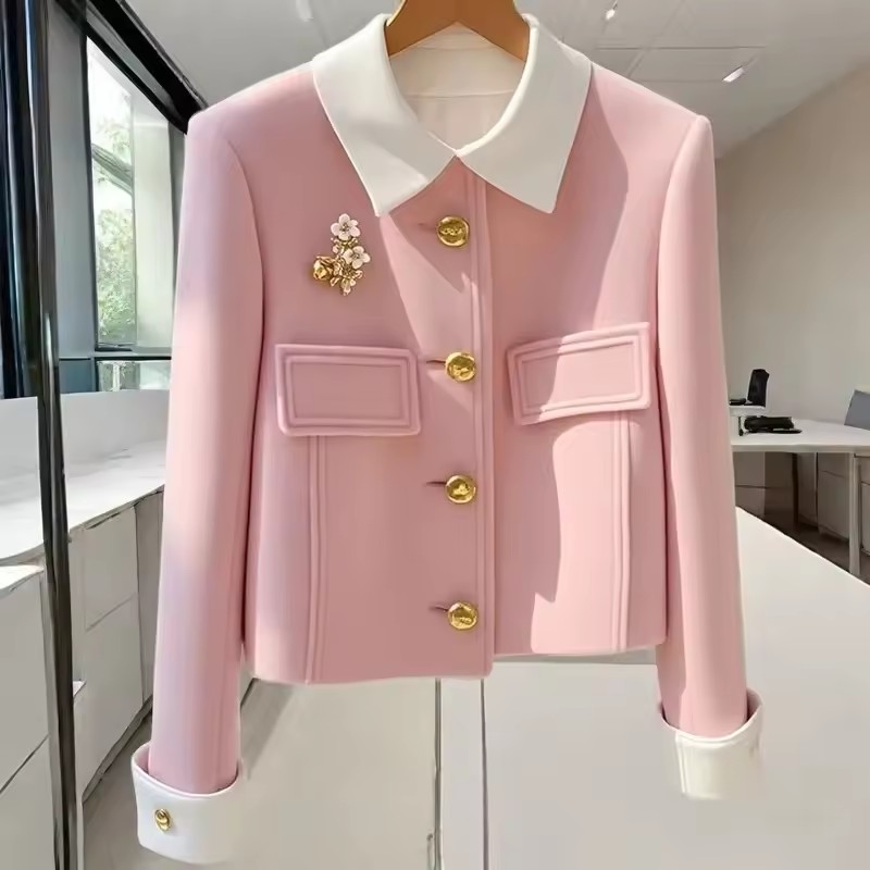 Wool Blend Coat - Kadınlar için Modaya Uygun, Benzersiz ve